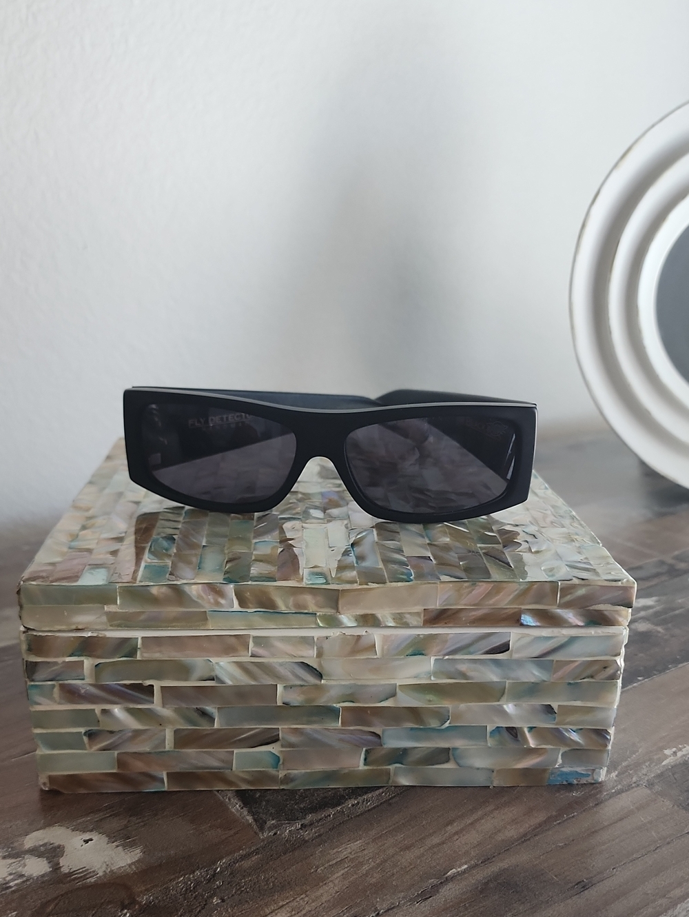 Mens Black Flys. Black Rectangle Sunglasses - Stylish UV Shades With Case